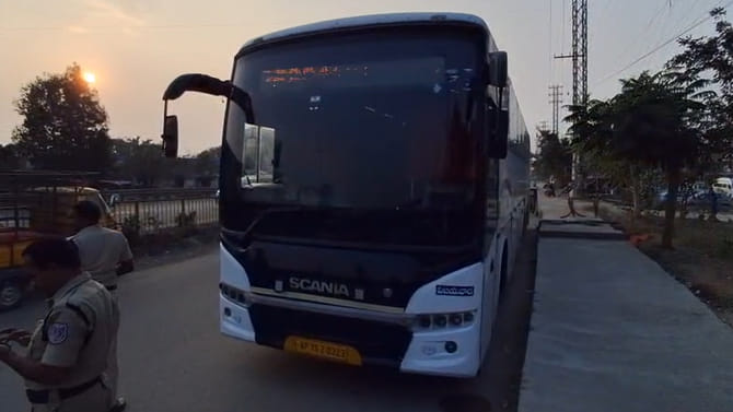 ఆర్టీసీ డ్రైవర్‌కు గుండెపోటు.. చివరకు ఏం జరిగిందంటే..