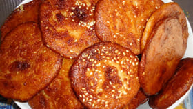 సంక్రాంతి స్పెషల్ .. తియ్యని, బెల్లం అరిసెలు ఇలా తయారు చేయండి !