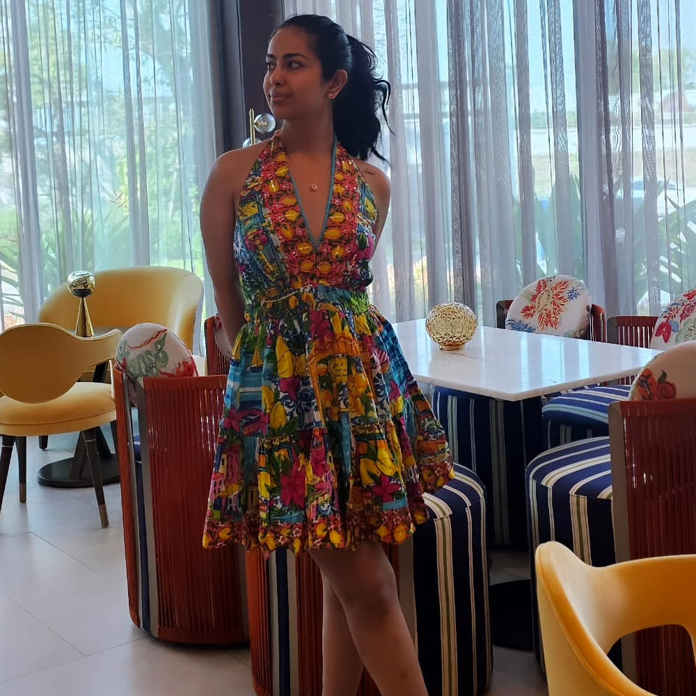 ఆతర్వాత తెలుగులో వరుసగా అవకాశాలు అందుకుంది. రాజ్ తరుణ్ తో సినిమా చూపిస్తా మామ అనే సినిమాతో మరో హిట్ అందుకుంది. ఆతర్వాత రాజుగారి గది 3, ఎక్కడికి పోతావు చిన్నవాడా లాంటి సినిమాలతో మంచి విజయాలను అందుకుంది.