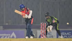 మీరు మారరురా.. క్రికెట్లో దేశం పరువు నిలువునా తీస్తున్నారుగా