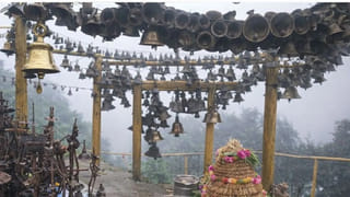 లక్ష్మీనారసింహుడికే నామం పెట్టారు.. యాదాద్రి ఆలయంలో బంగారు, వెండి డాలర్ల మాయం..!