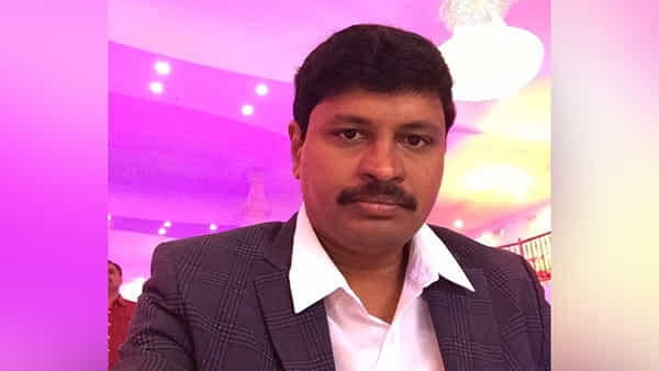 Phone Tapping Case: బీఆర్ఎస్ మాజీ ఎంపీకి సిట్ నోటీసులు.. సంతోష్ ఏమన్నారంటే.