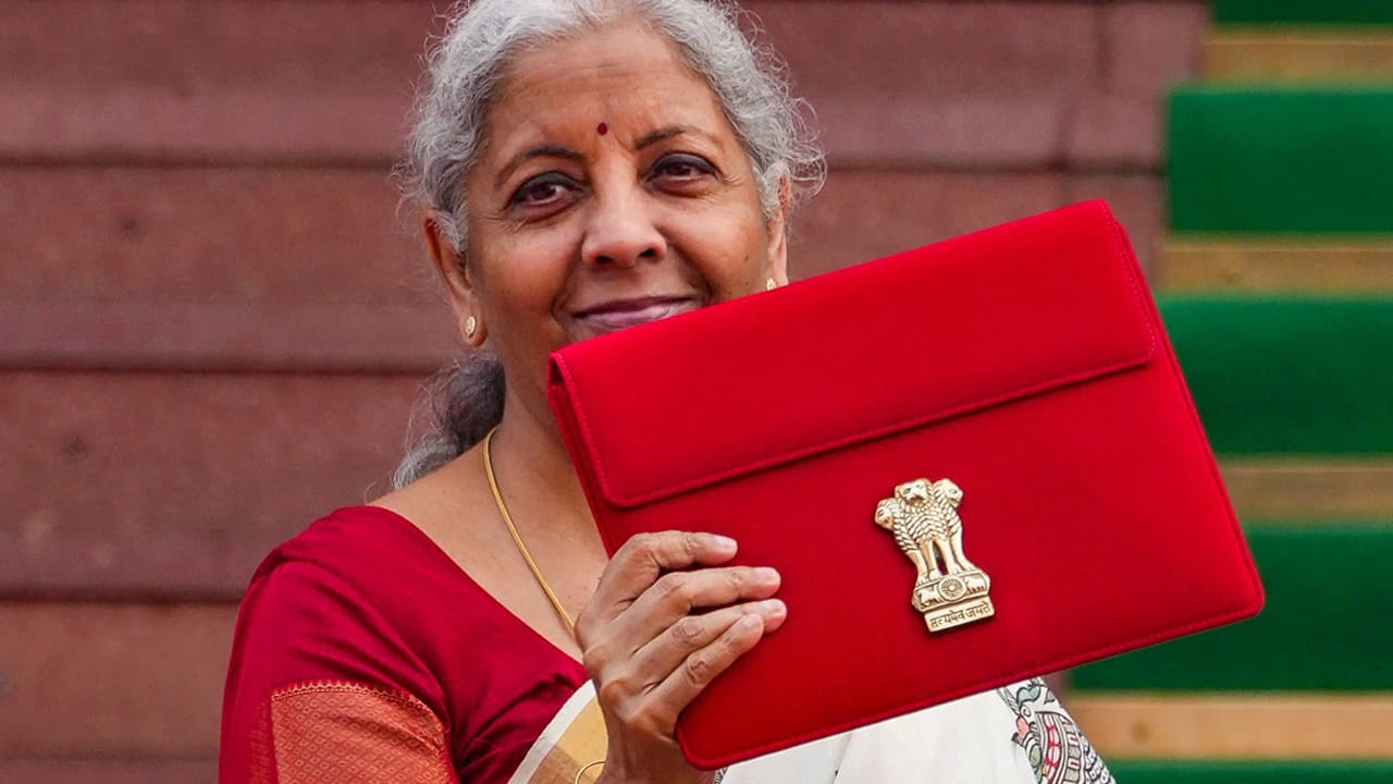 Budget 2026: గుడ్‌న్యూస్‌.. రూ.13 లక్షల వరకు నో ట్యాక్స్‌? 300 వందే భారత్‌ రైళ్లు..? ఇంకా మరెన్నో..