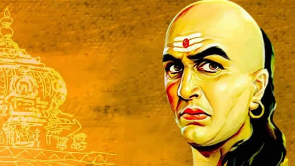 చాణక్య నీతి: మన చుట్టూ చాలా మంది మోసగాళ్లు.. వారిని గుర్తించడం ఎలాగంటే..?