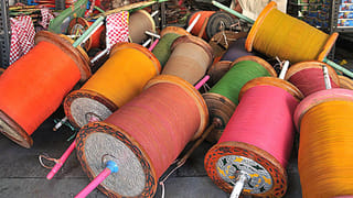 సభ్య సమాజం సిగ్గుపడే ఘటన.. అనాథలా తల్లిని బస్టాండ్‌లో వదిలేసిన కూతురు! కాసేపటికే దారుణం..