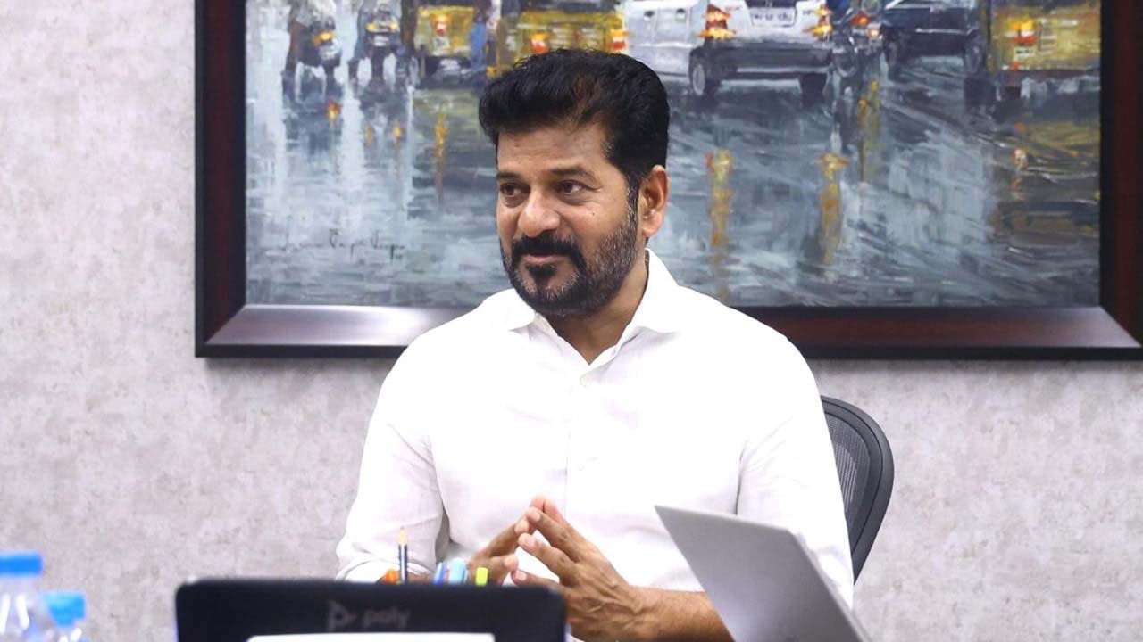 ఏ క్షణానైన మోగనున్న మున్సిపల్ ఎన్నికల నగారా.. రంగంలోకి సీఎం రేవంత్ రెడ్డి..!