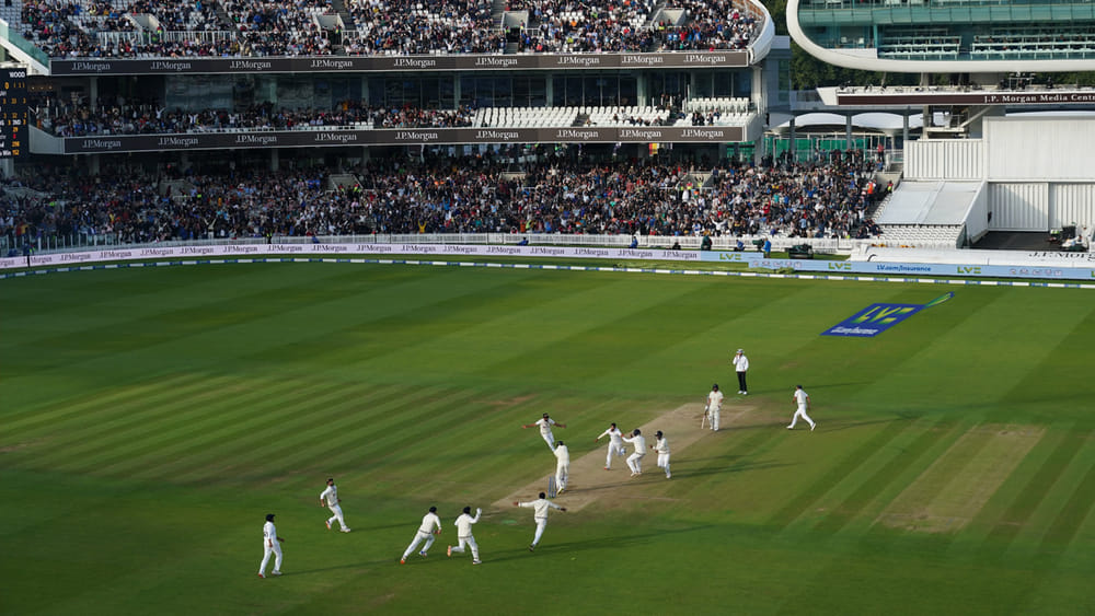 Cricket: టెస్టుల్లో అన్‌లక్కీ ఫెలో.! ఒక్క పరుగుతో గుండె బద్దలైంది.. వరల్డ్ రికార్డుగా మారింది