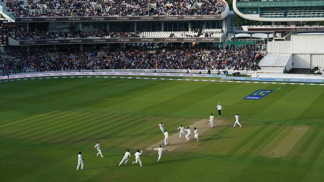 Cricket: టెస్టుల్లో అన్లక్కీ ఫెలో.! ఒక్క పరుగుతో గుండె బద్దలైంది.. వరల్డ్ రికార్డుగా మారింది