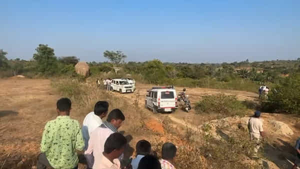 Andhra: ఫ్రెండ్ను చంపి రక్త చరిత్ర సాంగ్ స్టేటస్ పెట్టాడు.. ఆ తర్వాత ఏం జరిగిందంటే..