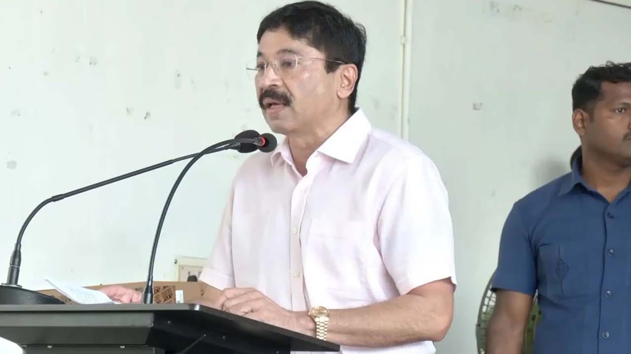 తమిళ, ఉత్తర భారత మహిళల మధ్య తేడా ఇదే.. డీఎంకే ఎంపీ మారన్ వివాదాస్పద వ్యాఖ్యలు..!