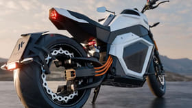 ప్రపంచంలోనే మొట్టమొదటిది బైక్‌.. ఒక్కసారి ఛార్జింగ్‌తో 600 కి.మీ.