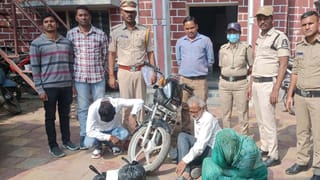 Hyderabad: తేడాగా కనిపించిన బాత్‌రూమ్‌ పైపులు.. చెక్ చేసిన చూసిన పోలీసులు షాక్..!