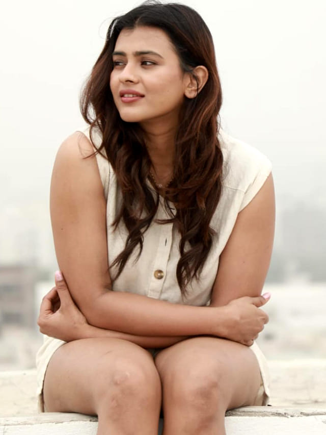 బ్యాక్ టు బ్యాక్ సినిమాలు.. కానీ హిట్స్ మాత్రం నిల్లు