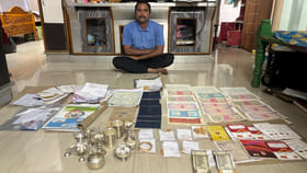 హోంగార్డు ఇంటిపై ఏసిబి సోదాలు.. కళ్లు బైర్లు కమ్మే నిజాలు