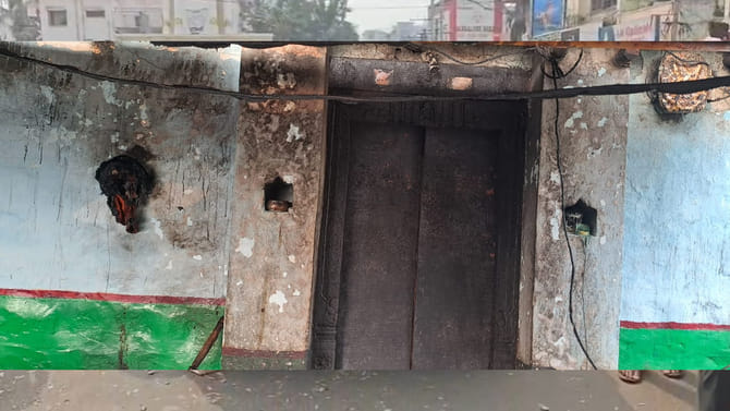 పండగ పూట అత్తారింటికి నిప్పు పెట్టిన అల్లుడు