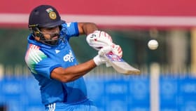 ప్రపంచ రికార్డుతో హిట్‌మ్యాన్ రచ్చ.. క్రికెట్ హిస్టరీలోనే