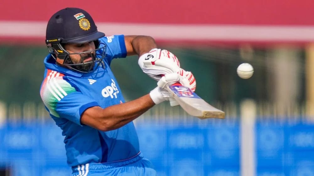 Rohit Sharma: ప్రపంచ రికార్డుతో హిట్‌మ్యాన్ రచ్చ.. క్రికెట్ హిస్టరీలోనే తొలి ప్లేయర్‌గా..