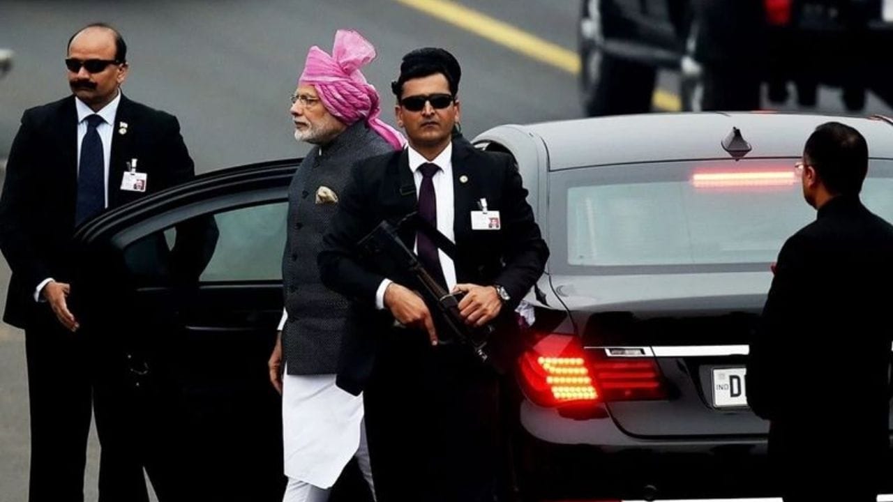 ప్రధాని మోదీ తర్వాత దేశంలో అత్యున్నత భద్రత కలిగిన నాయకుడు ఎవరో తెలుసా?