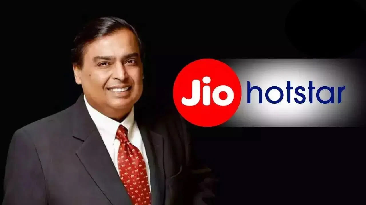   కంపెనీ మూడు సబ్‌స్క్రిప్షన్ స్థాయిలకు నెలవారీ ప్లాన్‌లను ప్రవేశపెట్టింది. దీని అర్థం వినియోగదారులు ఇప్పుడు నెలవారీ, త్రైమాసిక, వార్షిక ప్లాన్‌లకు యాక్సెస్ పొందుతారు. కొత్త వినియోగదారులకు మరింత సౌలభ్యాన్ని అందిస్తుందని జియోహాట్‌స్టార్ తెలిపింది. త్రైమాసిక, వార్షిక ప్లాన్‌లతో పాటు, వినియోగదారులు నెలవారీ ఎంపికను కూడా పొందుతారు.