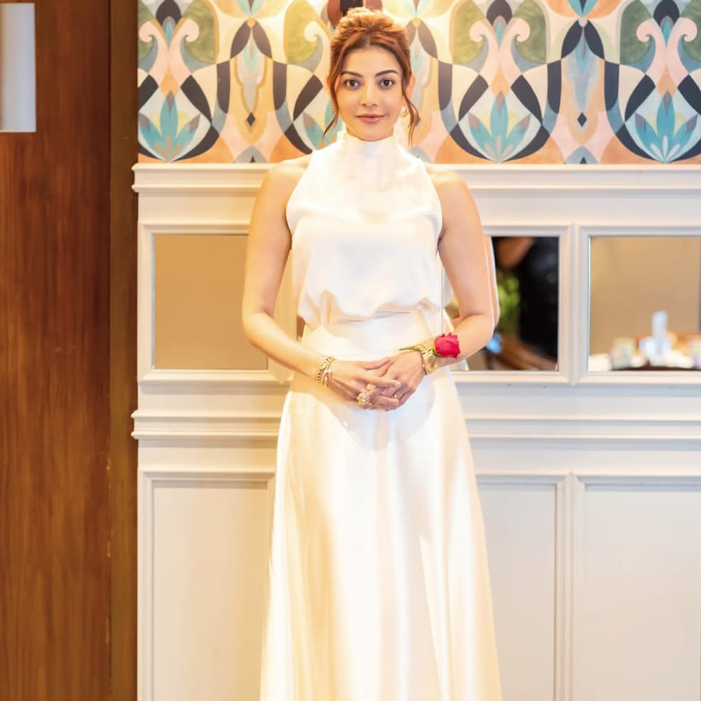 నివేదికల ప్రకారం కాజల్ ఆస్తులు దాదాపు రూ.80 కోట్ల వరకు ఉన్నట్లు సమాచారం. అలాగే ఆమె సినిమాలతోపాటు యాడ్స్, బ్రాండ్ ప్రమోషన్స్ ద్వారా భారీగానే సంపాదిస్తుందని టాక్. ఇప్పుడు ఆమె సంవత్సరానికి రూ. 6 కోట్లు తీసుకుంటుందని అంచనా.