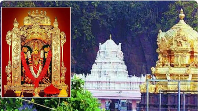 ఆ రోజున చదువుల తల్లిగా బెజవాడ దుర్గమ్మ.. విద్యార్థులకు ప్రసాదంగా.