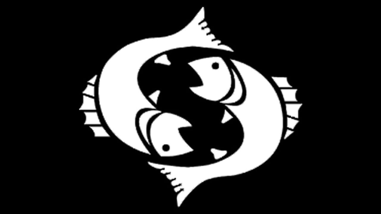 మీన రాశి : మీన రాశి వారికి లాభ స్థానంలో రవి సంచారం వలన పట్టిందల్లా బంగారమే కానుంది. వీరికి శని దోషం చాలా వరకు తగ్గుతుంది. ఆర్థికంగా, ఆరోగ్యపరంగా కలిసి వస్తుంది. వ్యాపారస్తులు అత్యధిక లాభాలు అందుకుంటారు. రియలెస్టేట్ రంగంలో ఉన్నవారికి కలిసి వస్తుంది.