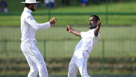 1000 వికెట్లతో ప్రపంచాన్ని షేక్ చేసిన శ్రీలంక బౌలర్