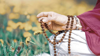 2026 సంవత్సరం కలిసి వచ్చే రాశులివే.. పట్టిందల్లా బంగారమే!