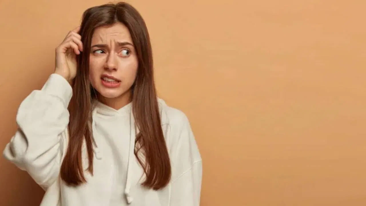 
విజువల్ మెమోరీ..

మీరు తెలుసుకోవాలనుకుంటున్న సమాచారాన్ని డయాగ్రామ్, లేదా చార్ట్స్ రూపంలో వేసి సరిపోల్చుకోవడం మీకు మరింత గుర్తుండేలా చేస్తుంది. ఇలా చేయడం ద్వారా మీకు విజువల్ మెమోరీ కూడా మెరుగవుతుంది. ఏకాగ్రత కూడా మరింత పెరుగుతుంది. 