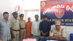 మా కొడుకు జాడ చెప్పరూ అంటూ 8 ఏళ్లుగా పోలీస్ స్టేషన్‌కు.. చివరకు