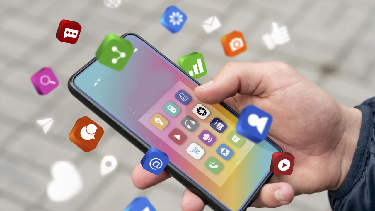 Mobile Apps Safety: మీ ఫోన్‌లో డౌన్‌లోడ్‌ చేసే యాప్స్‌ సురక్షితమేనా..? గుర్తించడం ఎలా?