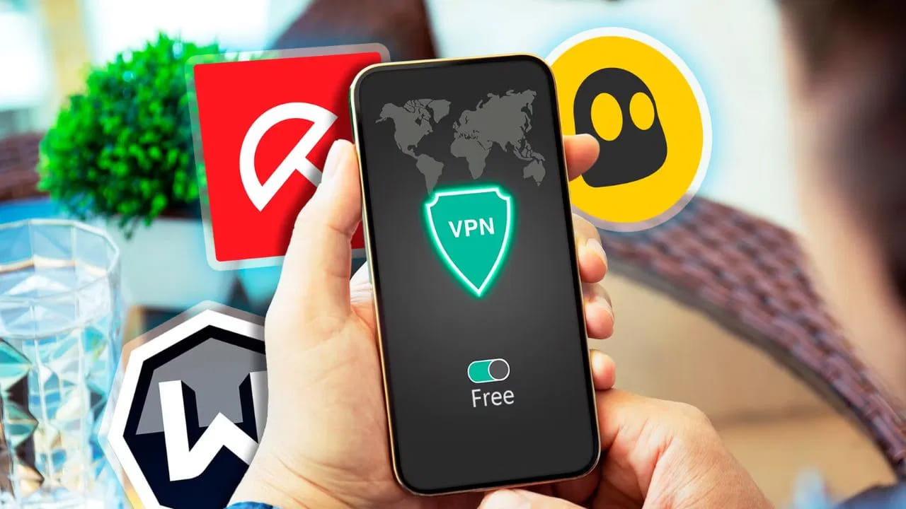 ఉచిత VPN యాప్లు: అతిపెద్ద ముప్పు ఉచిత VPN యాప్లతో ముడిపడి ఉంది. ఈ యాప్లు వినియోగదారుల గుర్తింపులను దాచడం ద్వారా ఇంటర్నెట్ను సురక్షితంగా చేస్తామని చెప్పుకుంటాయి. కానీ వాస్తవానికి అనేక ఉచిత VPN సేవలు వారి వినియోగదారుల ఆన్లైన్ కార్యకలాపాలన్నింటినీ పర్యవేక్షిస్తాయి. ఈ యాప్లు ఏ వెబ్సైట్లను సందర్శించాయో, ఏ యాప్లను ఉపయోగించారో రికార్డ్ చేయగలవు. చాలా సందర్భాలలో అవి వినియోగదారు డేటాను అమ్మడం ద్వారా లాభం పొందుతాయి.