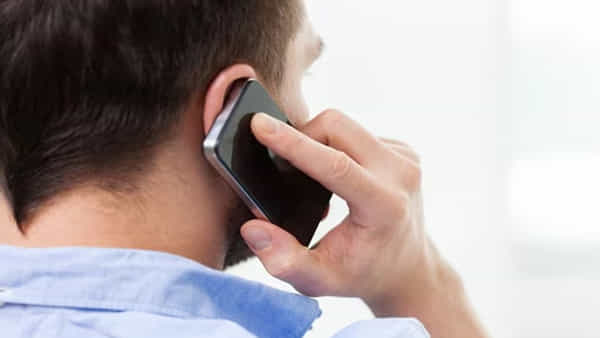 Mobile Calls: మీరు ఫోన్ కాల్స్ లిఫ్ట్ చేస్తున్నారా? ఇక ఇవి తప్పక తెలుసుకోండి!