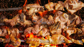 మటన్ తిన్న తర్వాత వాటిని అస్సలు టచ్ చేయకండి..