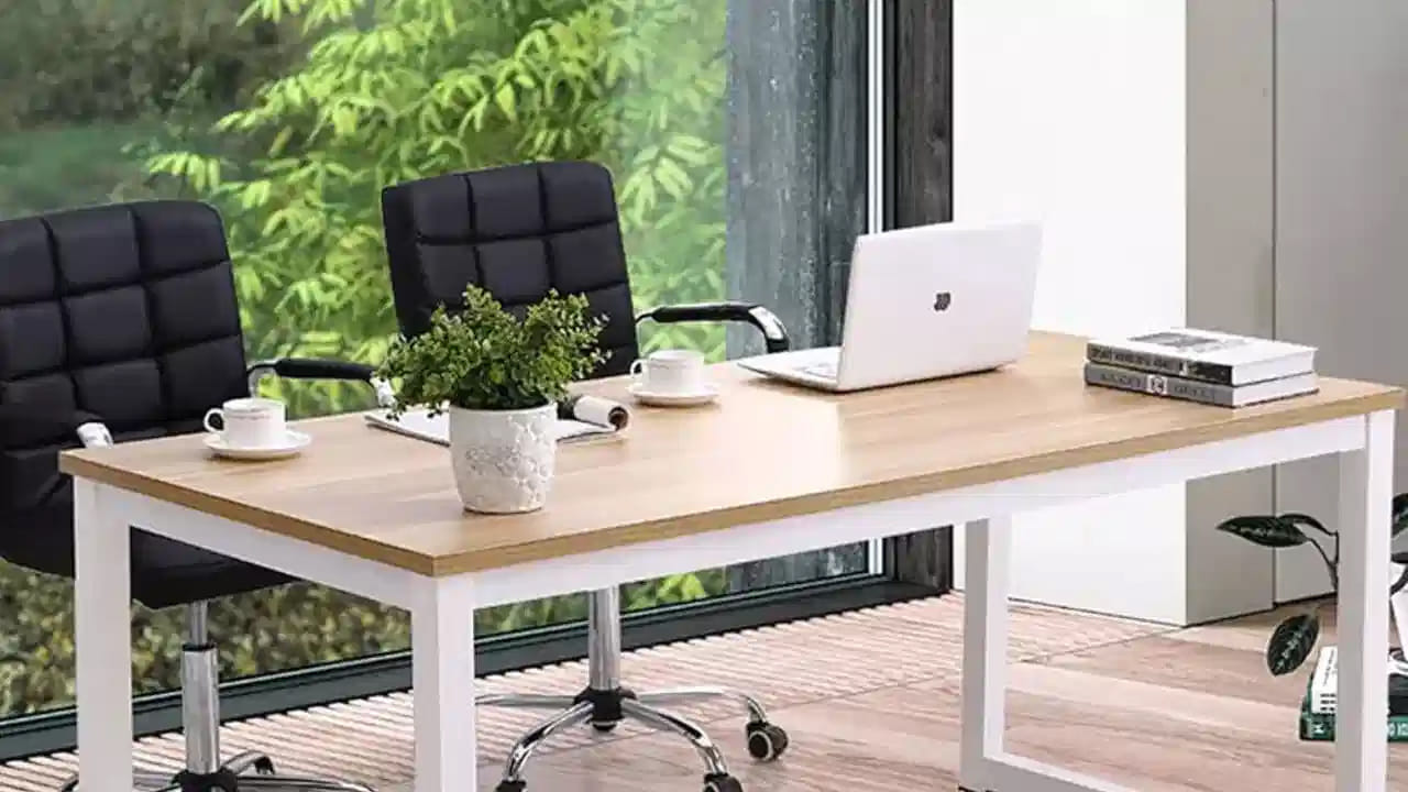 Vastu Tips: ఆఫీసులో ఏ దేవుళ్లు, దేవతల ఫోటోలు ఉండాలో తెలుసా? ఎలాంటి ఫలితాలు వస్తాయంటే?