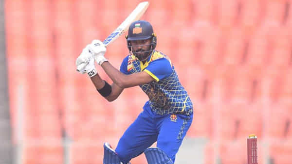 RCB: 12 సెంచరీలు, 12 అర్ధ సెంచరీలతో డొమెస్టిక్ డైనోసార్.. కానీ.! కోహ్లీ టీమ్మేట్ను గాలికొదిలేసిన సెలెక్టర్లు