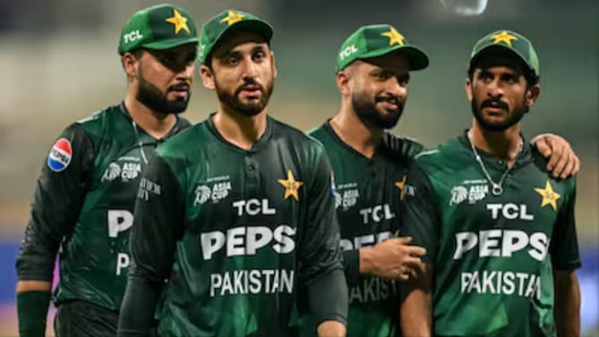 మా వాళ్లు ఎప్పుడూ ఇంతే..పాక్ మాజీ ప్లేయర్ విమర్శలు