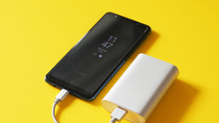 Smartphone Battery Tips: స్మార్ట్ ఫోన్ బ్యాటరీ లైఫ్ పెంచుకోవాలా.. ఈ సీక్రెట్ టిప్స్ మీ కోసమే!