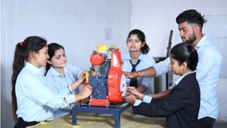 Medaram Maha Jatara: దారులన్నీ మేడారం వైపే.. మహాజాతరకు సర్వం సిద్ధం.. ఒక్క క్లిక్‌తో ఫుల్ అప్‌డేట్స్..