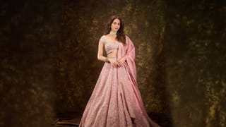 అందంతో ఆగం చేయకు పిల్లా.. స్టైలిష్ లుక్‌లో రెజీనా!