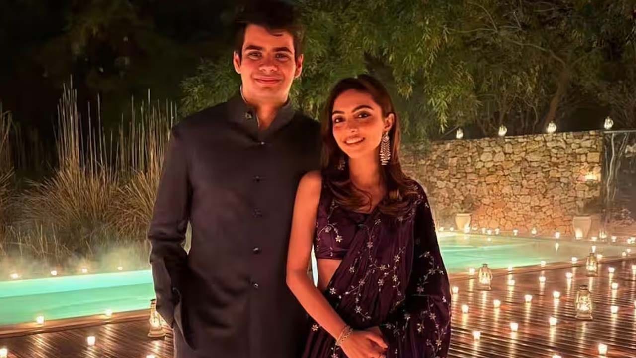 పుకార్లన్నింటికీ ముగింపు.. బయటపడ్డ రెహన్ వాద్రా - అవివా బేగ్ నిశ్చితార్థం మొదటి ఫోటో..!