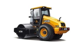 రోడ్డు రోలర్ కింద నలిగిపోయిన నాలుగేళ్ల చిన్నారి..!