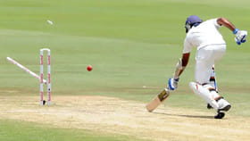 క్రికెట్ చరిత్రలో 'రన్ ఔట్' కింగ్స్ వీళ్లే.. టాప్ 5లో మనోళ్లు