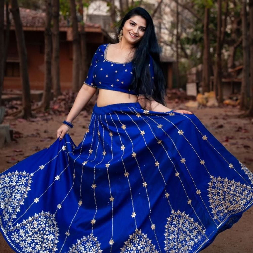 టాప్ రేటింగ్ తో దూసుకుపోతున్న ఈ సీరియల్లో  స్వప్న పాత్రతో పాపులర్ అయ్యింది. ఆ నటి పేరు రూప ముగ్గల్ల. ఇప్పటివరకు ఈ అమ్మడు ఎన్నో సీరియల్స్ చేసింది. కానీ ఆమెకు బ్రహ్మముడి సీరియల్ పేరు తెచ్చిపెట్టింది. 