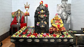 శీర్షాసనంలో మహా శివుడు.. ఈ అరుదైన ఆలయం తెలుగు రాష్ట్రంలోనే ఉంది