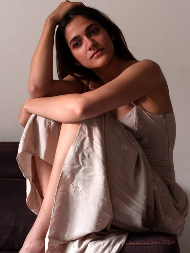 గ్లామర్ డాల్ సిమ్రాన్ కు ఆఫర్స్ కరువయ్యాయే..