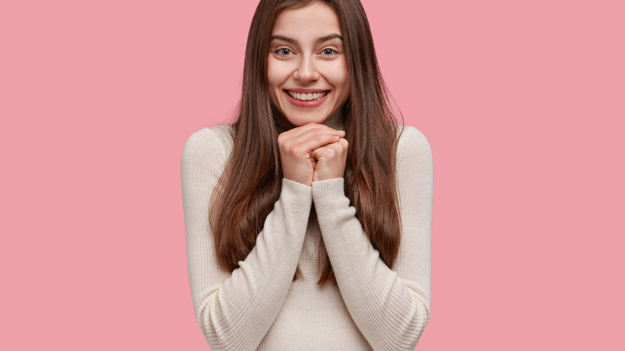  రోగనిరోధక శక్తి : నిపుణుల చెప్పిన దాని ప్రకారం, నవ్వు కార్టిసాల్ అనే హార్మోన్లను తగ్గేలా చేస్తుంది. ఇది ఇమ్యూనిటీని కూడా పెంచుతుంది. నీరసంగా ఉండే వాళ్ళు రోజూ కొంత సేపు నవ్వితే మీ రోగనిరోధక శక్తి పెరగడమే కాకుండా వ్యాధుల నుంచి కాపాడుతుంది. 