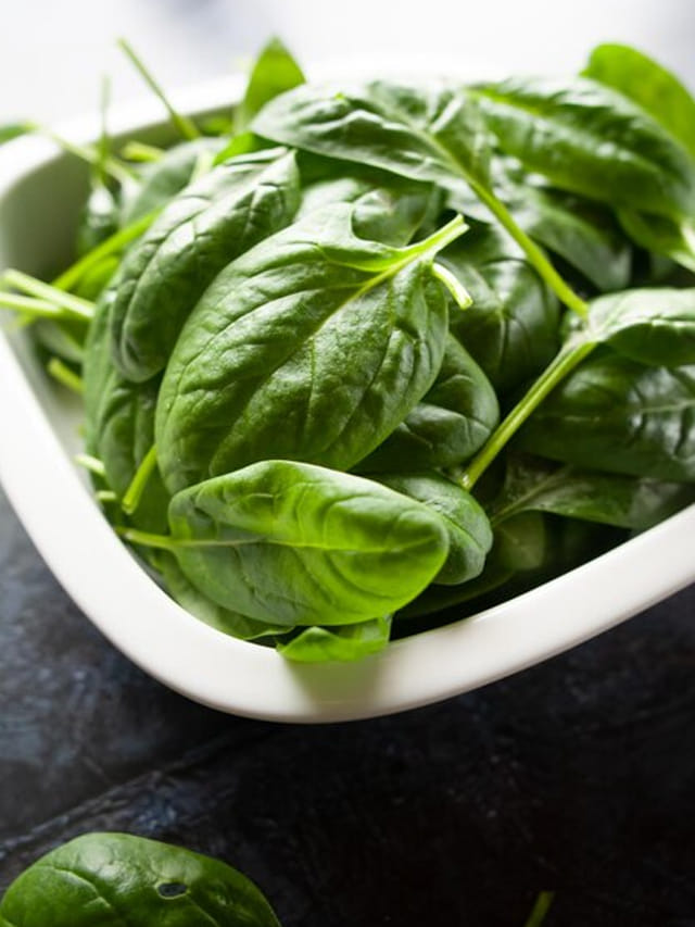 లైట్‌ తీసుకోవద్దు.. ఈ ఆకుకూర చాలా పవర్ ఫుల్!