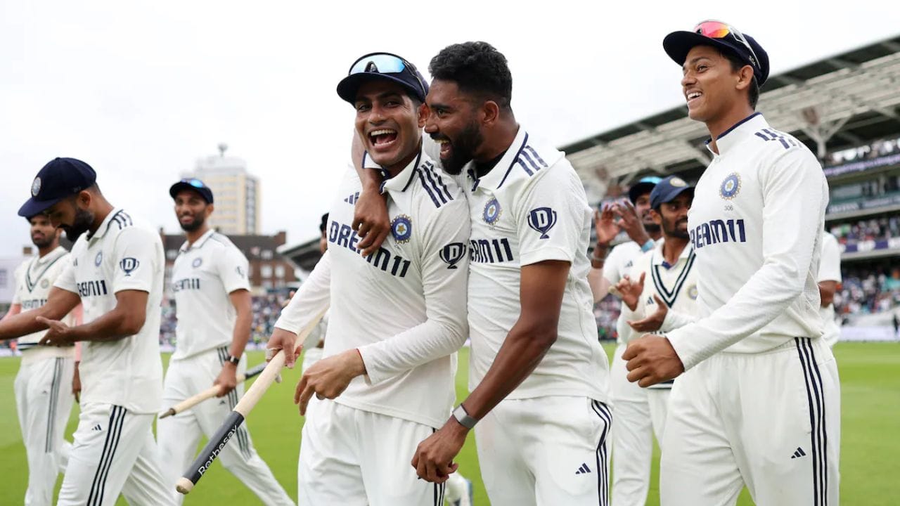 విరాట్ కోహ్లీ, రోహిత్ శర్మ వంటి దిగ్గజాలు జట్టు మార్పు దశలో ఉన్న సమయంలో మిడిల్ ఆర్డర్‌లో స్థిరత్వం లోపించడం జట్టును మరింత దెబ్బతీస్తోంది. మూడు ఫార్మాట్లు ఆడే ఆటగాళ్లు ఆరు నెలల తర్వాత నేరుగా టెస్ట్ మ్యాచ్‌లో బరిలోకి దిగినప్పుడు రెడ్ బాల్ కదలికను, పిచ్ స్వభావాన్ని అర్థం చేసుకోవడానికి అవసరమైన మజిల్ మెమరీని కోల్పోతున్నారు. ఇది కేవలం బ్యాటింగ్ వైఫల్యం మాత్రమే కాదు, టెస్ట్ క్రికెట్‌కు అవసరమైన అంకితభావం, తయారీలో ఏర్పడిన ఒక నిర్ణయాత్మక లోపమని ద్రావిడ్ బలంగా నొక్కి చెప్పారు.