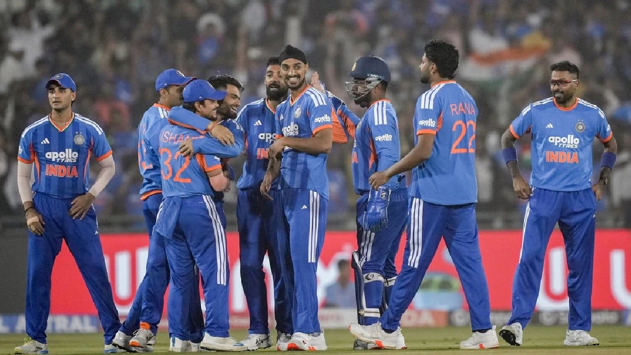 IND Vs ZIM: దేవుడా మాకేంటి ఇది.. టీమిండియా సెమీస్ ఎంట్రీపై పాక్ ప్లేయర్ జోస్యం.. అనుకున్నదే జరిగిందిగా IND Vs ZIM: దేవుడా మాకేంటి ఇది.. టీమిండియా సెమీస్ ఎంట్రీపై పాక్ ప్లేయర్ జోస్యం.. అనుకున్నదే జరిగిందిగా